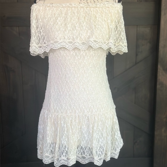 Ivory Lace Off-Shoulder Midi Dress with Liner & Double Layer Lace Breast NWOT - Picture 1 of 6